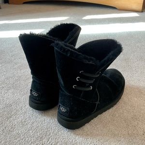 Black ugg’s